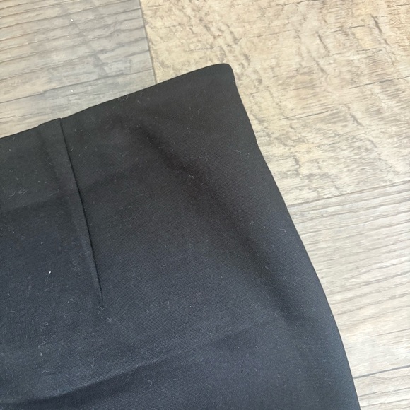 (3/$25) Halogen Classic Stretchy Black Pencil Skirt Size M - Picture 3 of 6